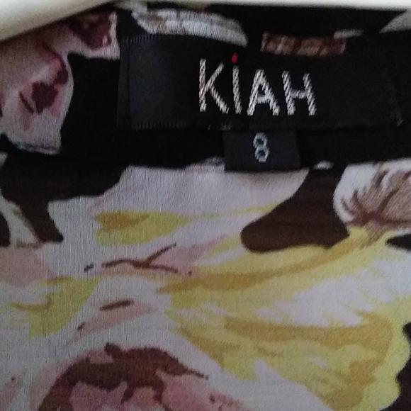 Wrap - Picture 2 of 4